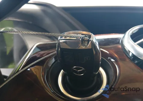 2013 Mercedes-Benz Glk 350 z USA, uszkodzony, nr VIN WDCGG5HB5DF968282